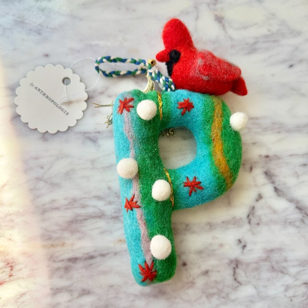 ❤️ ANTHROPOLOGIE P Monogram Forest Friends Felt Christmas Ornament Cardinal Bird